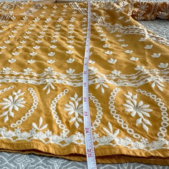 Sundance Embroidered Sunflower Yellow Gold Boho 3/4 Sleeve Top Size S - Picture 7 of 8